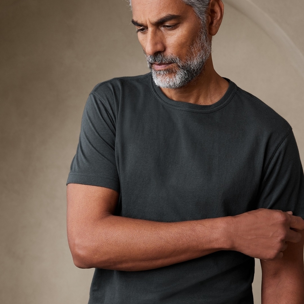 Banana Republic Black Soft Wash Organic Cotton Men's Shirt